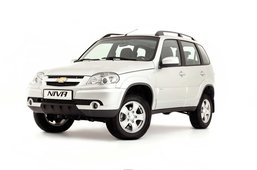 Кузовные запчасти в цвет для Niva Chevrolet (2123) в Кирове